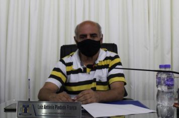Vereador pede reforma de Academia ao Ar Livre e informações de obra em Praça do Turvinho