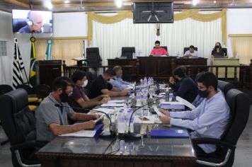 Vereadores cobram esclarecimento da construção da nova escola no Abaitinga