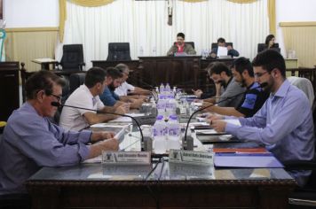 Vereadores cobram pagamento de insalubridade para profissionais de saúde do município 