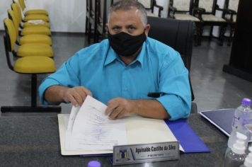 Vereador faz indicações e Requerimento para construção de ponte de concreto, placas de identificação de ruas, instalação de câmeras de segurança e reforma de escola