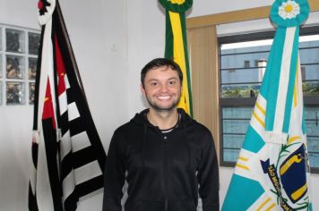 Vereador faz Indicação para instalação de lixeira comunitária no Capão Rico Abaixo