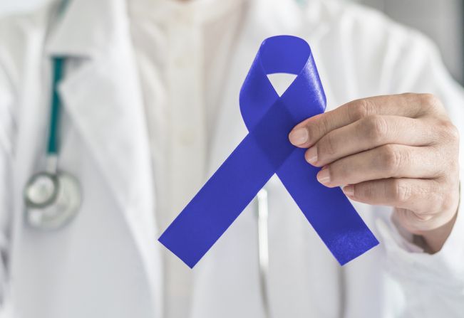 Março é o Mês de prevenção ao câncer colorretal: Março Azul-marinho