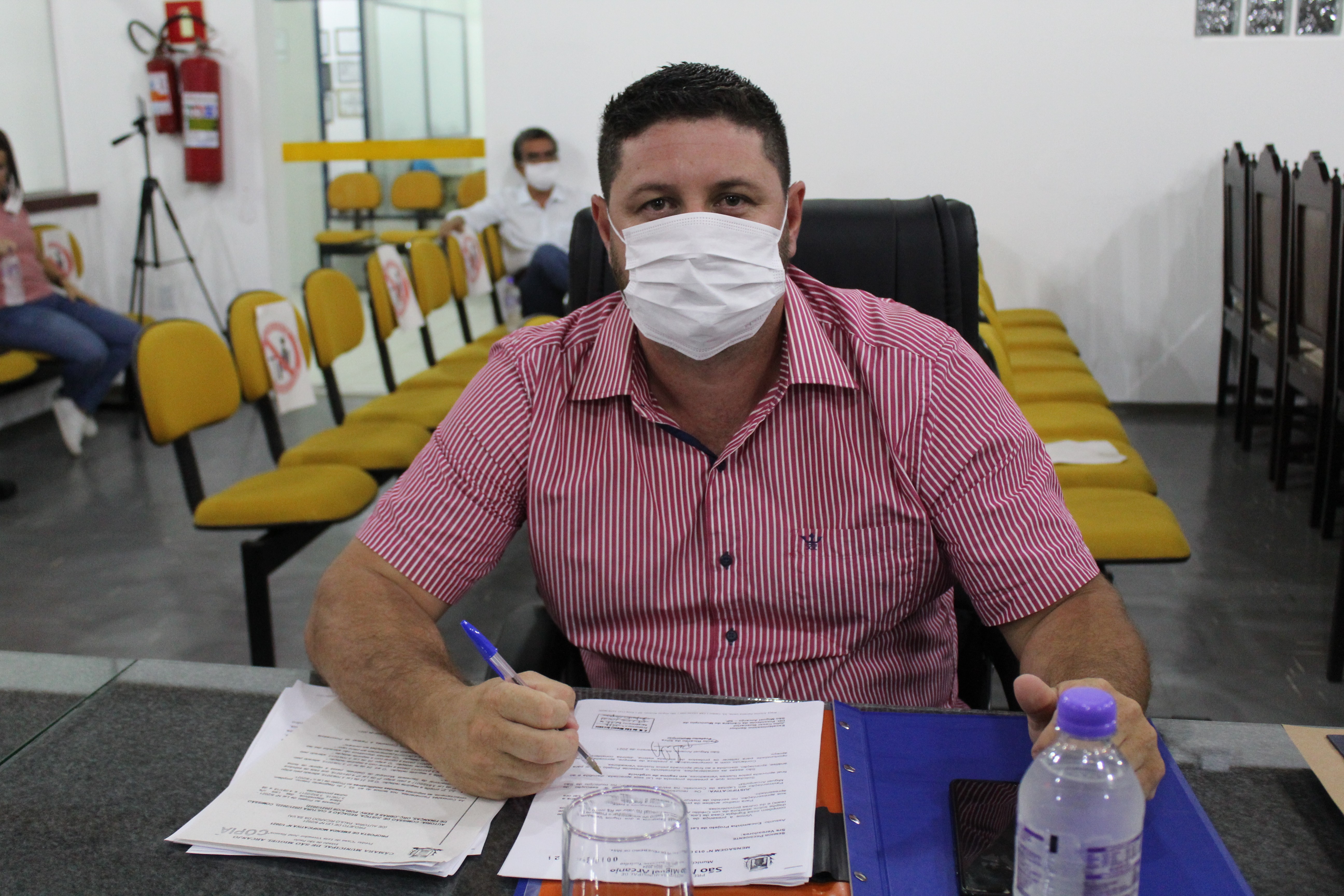Vereador faz Requerimento para saber das revindicações dos motoristas do Setor da Saúde do Município