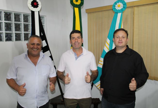 Vereadores cobram a Sabesp a construção da estação de tratamento de esgoto do Santa Cruz dos Matos e Abaitinga