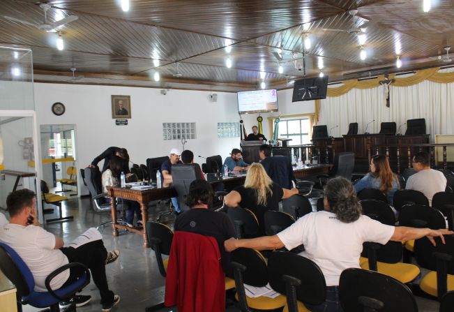 Câmara realiza audiência pública para debater orçamento da cidade