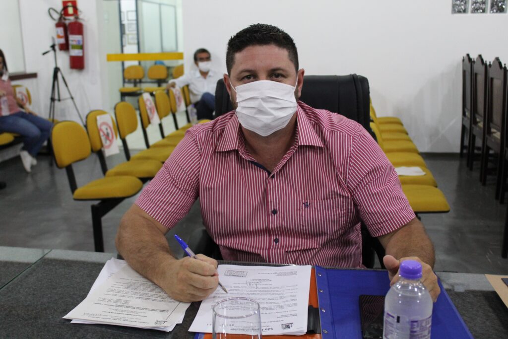 Vereador faz Requerimento para saber das revindicações dos motoristas do Setor da Saúde do Município