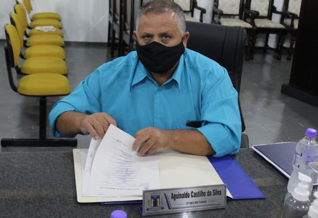 Vereador faz indicações e Requerimento para construção de ponte de concreto, placas de identificação de ruas, instalação de câmeras de segurança e reforma de escola