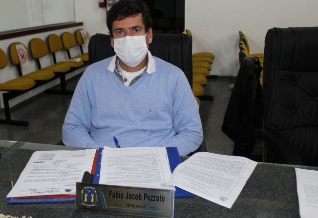 Vereador faz indicações à Prefeitura para melhora da infraestrutura municipal