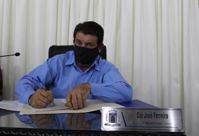 Vereador faz indicação à Prefeitura para aquisição de veículo para Secretaria de Assistência Social