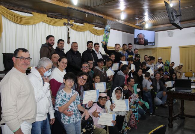 Vereador faz Moção de homenagem para representatividade esportiva para praticante de Skate´s