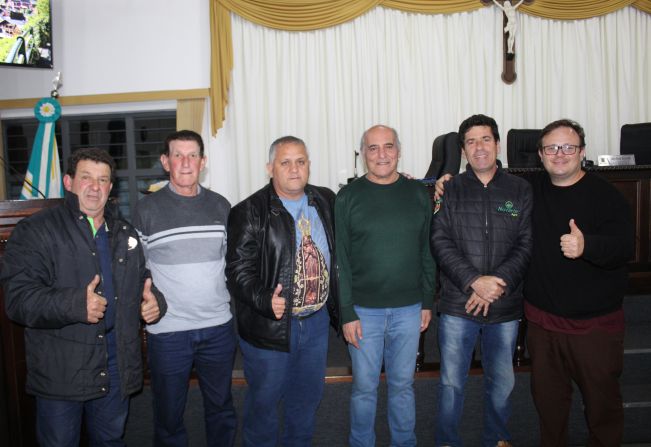 Vereadores fazem Indicação para instalação de Placa Denominativa no Cemitério do Abaitinga