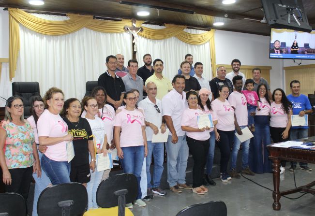 Moção reconhece trabalhos da Casa de Amparo e de seus membros